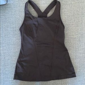 Lululemon top